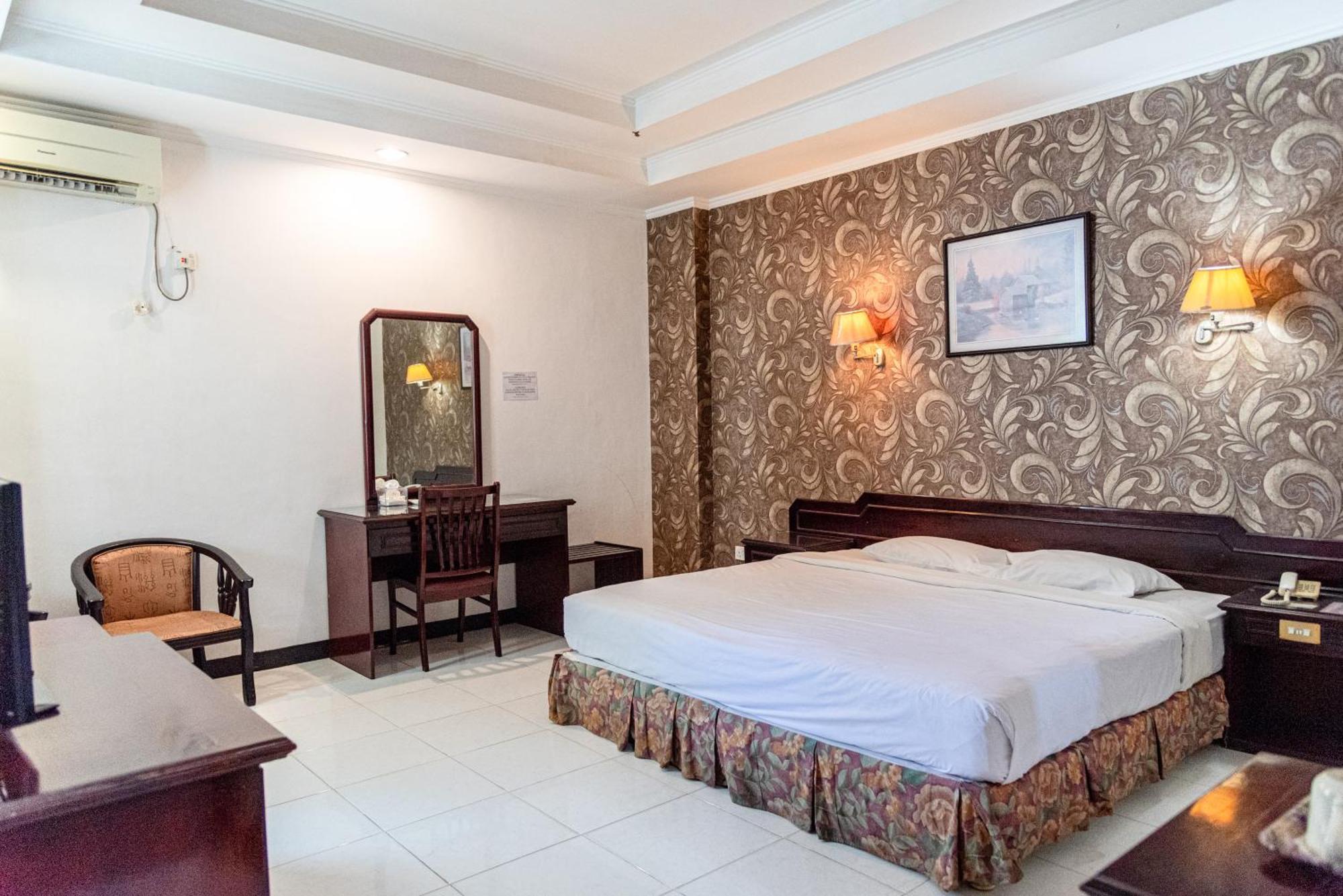 Melin Hotel Tanjungpinang Eksteriør bilde